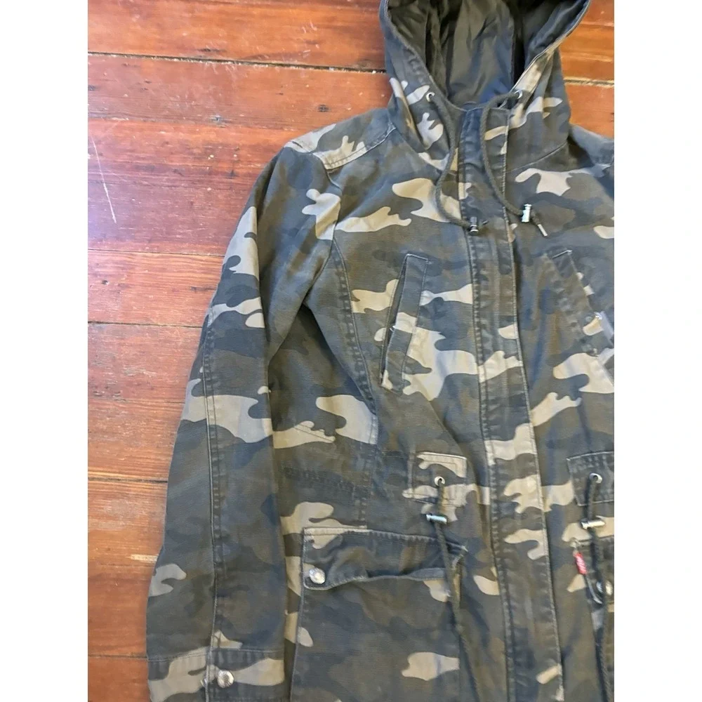 Levi's‎ Chore Woodland Camo Jacket Coat Women's Parka Hooded Size Medium